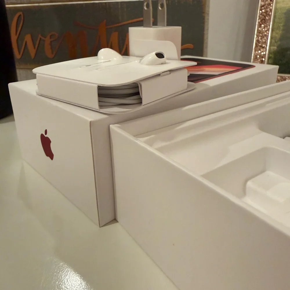 Apple iPhone Electronics Set